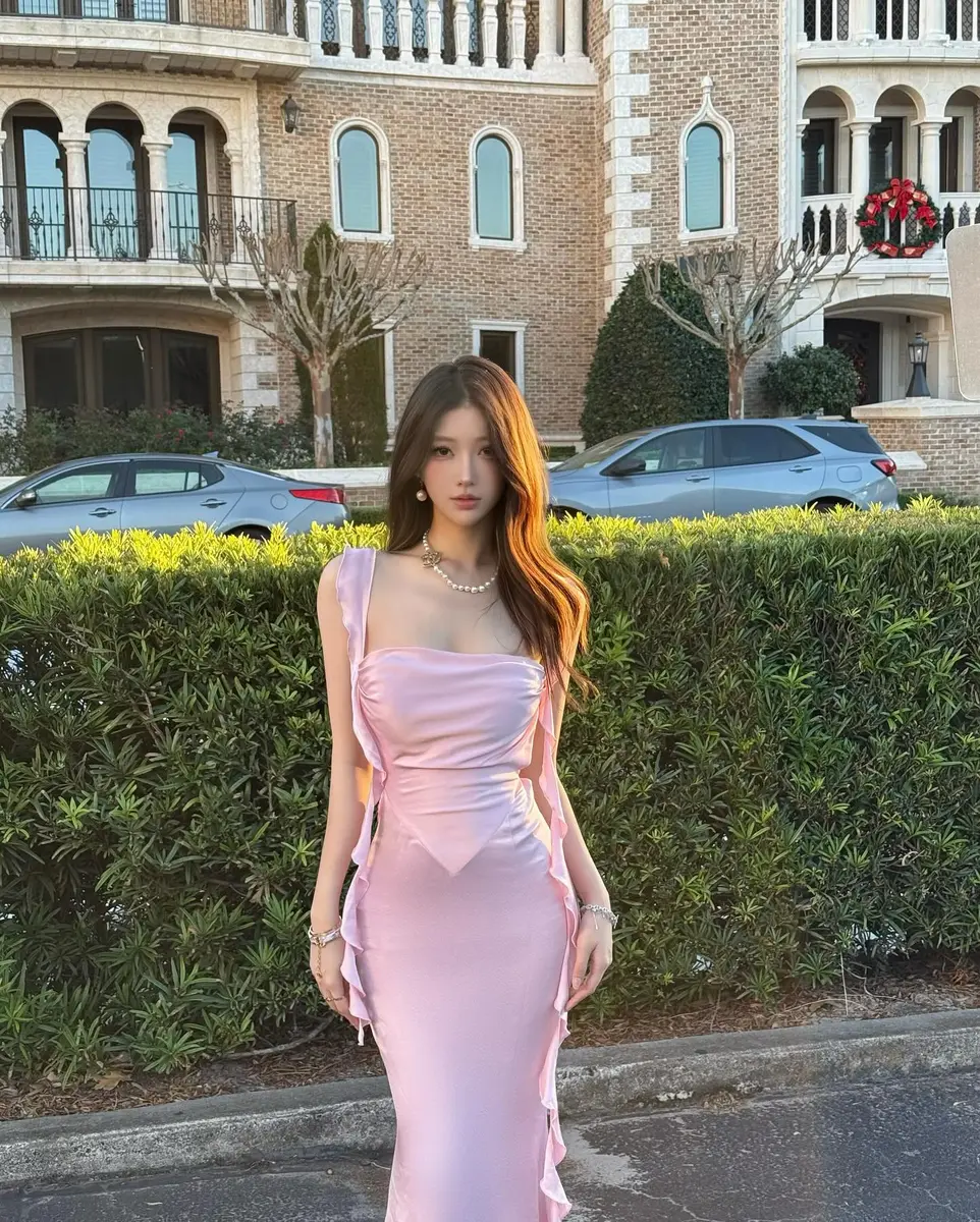 Айслинн escort in Алматы
