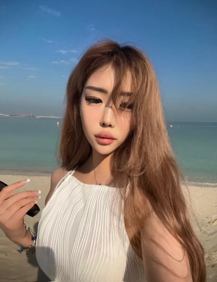 Анжела escort in Алматы