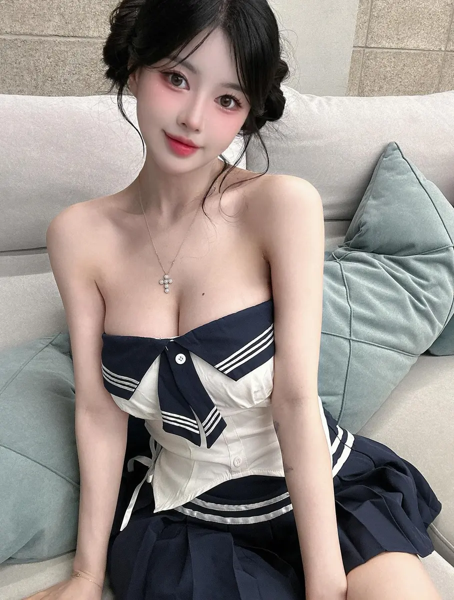 Анзу escort in Алматы