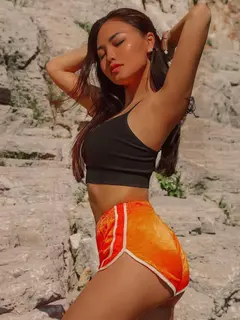 Жанель escort in Алматы