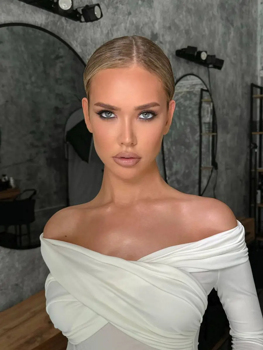 Лаодис escort in Алматы