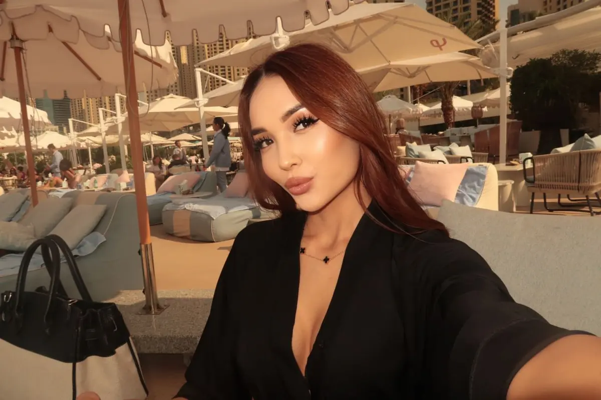 Лолина escort in Алматы