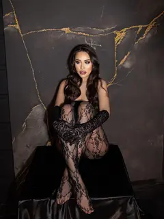 Мартина escort in Алматы