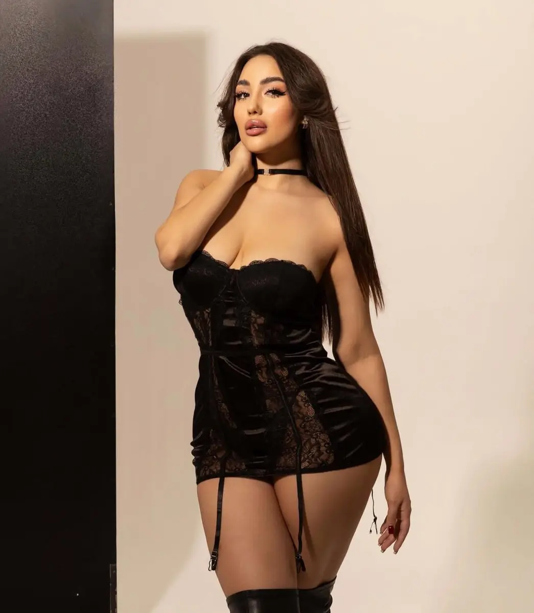 Мартина escort in Алматы