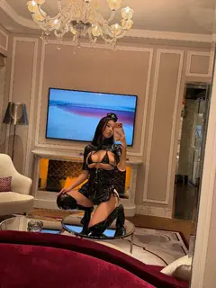 Нанами escort in Алматы