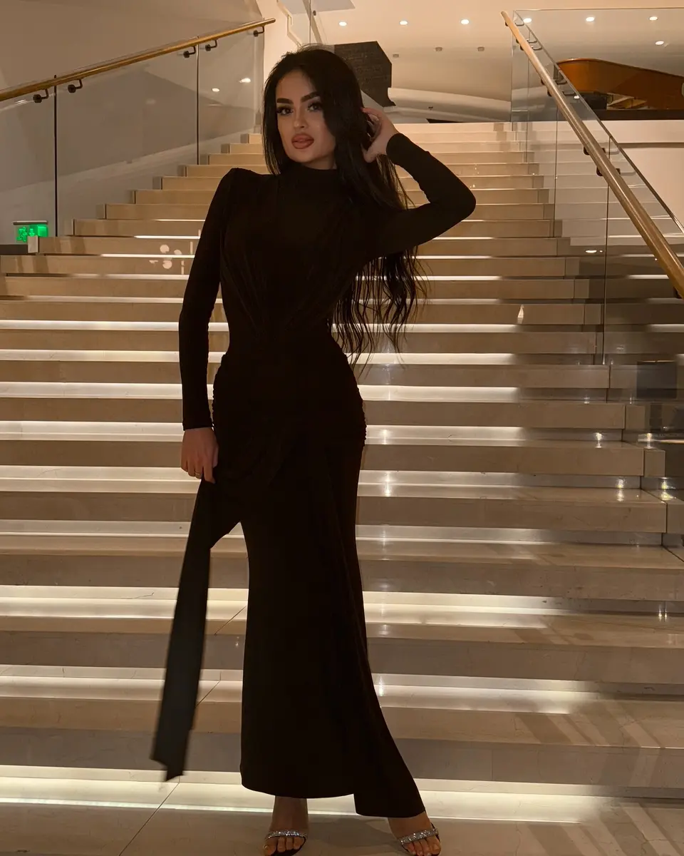 Шолпан escort in Алматы