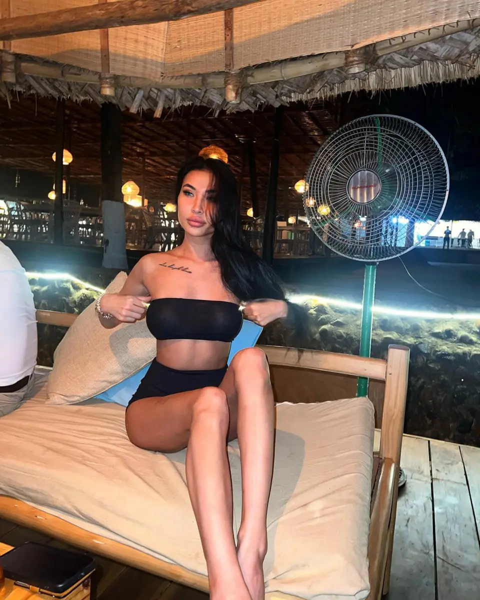Томирис escort in Алматы