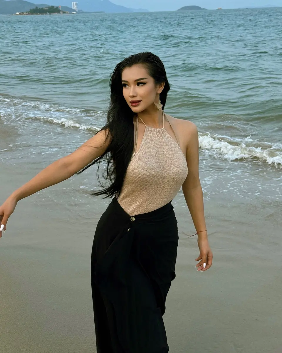 Вероника escort in Алматы