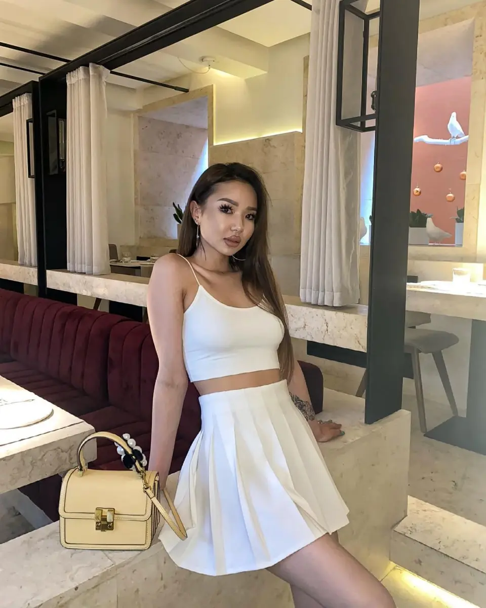 Жайна escort in Алматы